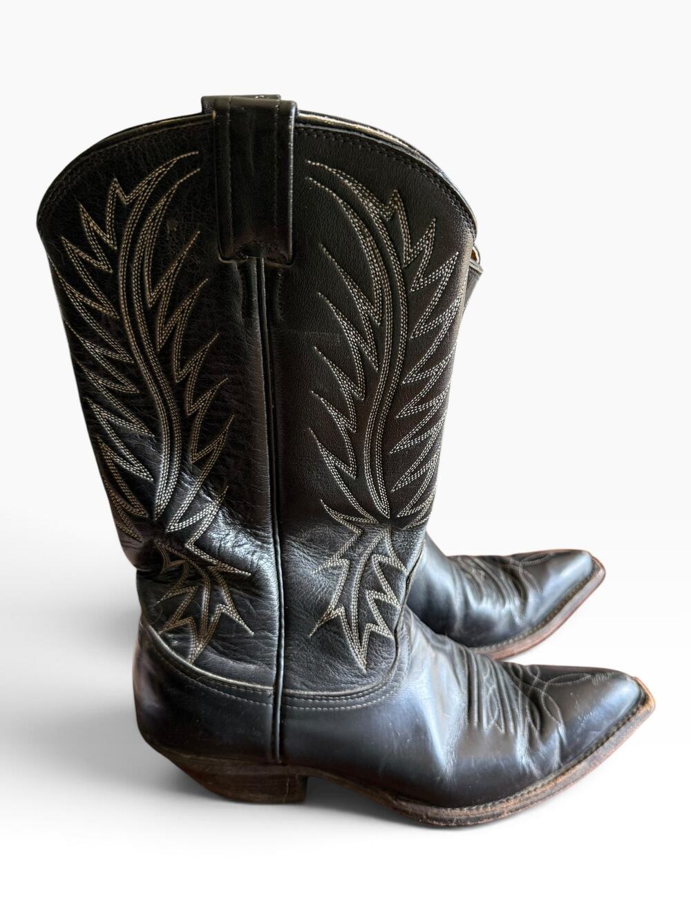 Nocona Women’s 7.5 B Black Leather Western Cowboy Boots Embroidered Pointed Toe